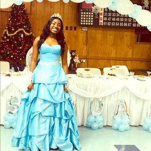 The most Glamorous SWEET 16, PROM Dress 👗